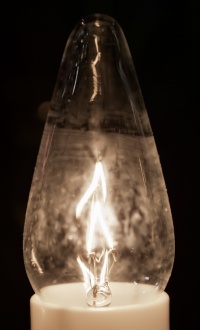 photo 187137 . the electric candle . 2011-12-10